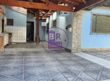 Casa · 300m² · 4 Quartos · 3 Vagas · Casa para locacao e venda com 4 dormitorios sendo 2 suites - Jardim Adriana I | Londrina