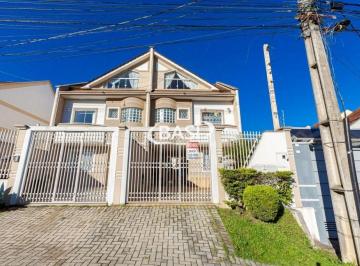 Casa · 180m² · 4 Quartos · 2 Vagas · Sobrado Triplex com 04 dormitorios a venda no Xaxim!