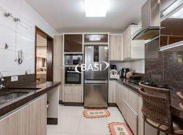 Casa · 180m² · 4 Quartos · Sobrado Triplex de 4 Quartos a Venda no Xaxim - aceita carro na negociacao e permuta ( Imovle em Sin