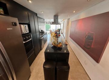 Casa · 192m² · 3 Quartos · 2 Vagas · Imperdível: Casa à venda em São Paulo-SP, Jardim Aeroporto - 3 quartos, 1 suíte, 3 banheiros, 2 vaga