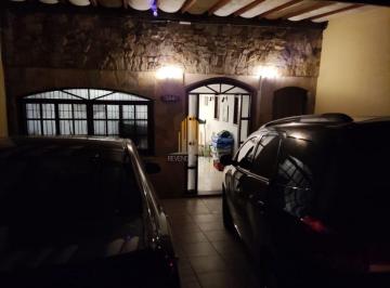 Casa · 164m² · 3 Quartos · 2 Vagas · Bosque da Saúde - SP, Sobrado Residencial de 180m² com 3 dormitórios, 1 suíte, 2 vagas.