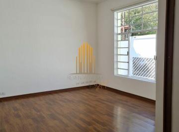 Casa · 225m² · 2 Quartos · 6 Vagas · SOBRADO RESIDENCIAL DE 225M² COM DOIS DORMITÓRIOS , UM BANHEIRO, E SEIS VAGAS Á VENDA NO CAMPO BELO