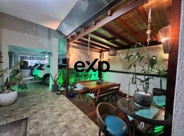 Apartamento · 325m² · 4 Quartos · 2 Vagas · CASA EM CONDOMÍNIO EXCLUSIVO - Buraquinho - Lauro de Freitas