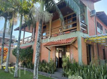 ebff518e · Casa, 4 dormitórios, 420 m², em Campeche
