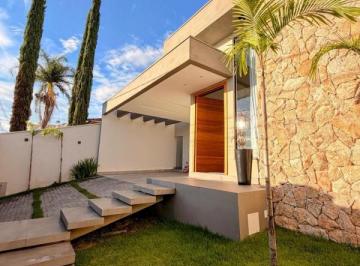 7e6870cfb8f448687606e4af444c028e.jpeg · Casa com 3 quartos à venda em Varginha, no bairro Campos Elíseos