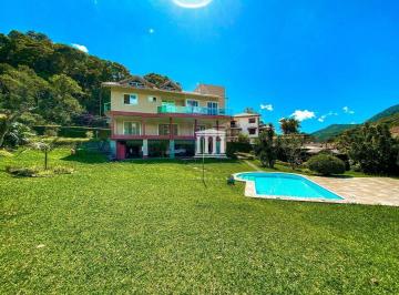 d7d6514b6a48430b3189ed3dec916117724e3eed · Casa com 5 dormitórios à venda, 320 m² por R$ 1.650.000,00 - Comary - Teresópolis/RJ