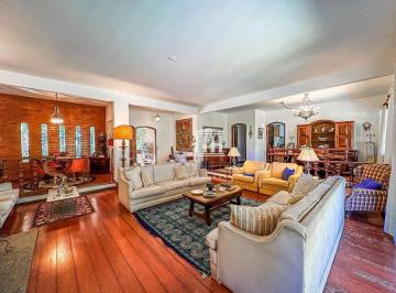 176c1a19795f5e11ed79f77ee346e3579a301385 · Casa à venda, 250 m² por R$ 1.600.000,00 - Alto - Teresópolis/RJ