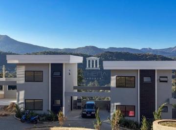 6546f10edef326c7eab9819f622c0dd2ae30ed65 · Casa com 4 dormitórios à venda, 160 m² A PARTIR DE R$ 895.000,00 - Golfe - Teresópolis/RJ