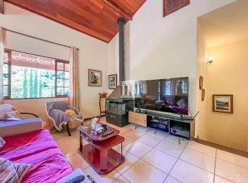 a90d982a8bfad09ebc14e32ae51fb92c178f992d · Casa com 3 dormitórios à venda, 267 m² por R$ 750.000,00 - Vargem Grande - Teresópolis/RJ
