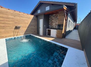 Casa de 2 quartos, Itanhaém · Casa com piscina e churrasqueira no savoy no centro de Itanhaém