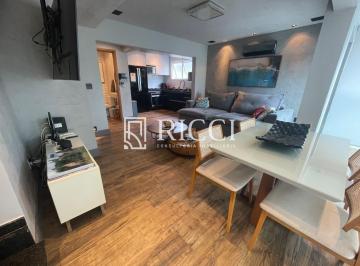 Com 2 salas amplas, perfeitas para receber amigos · Casa à venda em Santos-SP, Vila Belmiro: 2 quartos, 2 suítes, 2 salas, 4 banheiros, 2 vagas, 170m².