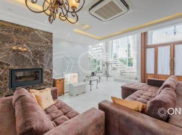 Casa · 550m² · 4 Quartos · Casa para aluguel - em Belém Novo