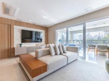 Apartamento · 170m² · 3 Quartos · 3 Vagas · Imperdível: Apartamento à venda em Moema, São Paulo-SP! 3 quartos, 3 suítes, 5 banheiros, 3 vagas, 1