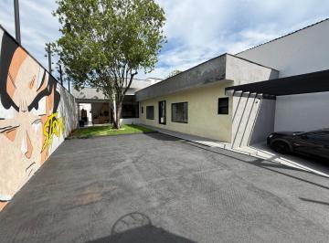 Casa de 3 quartos, Peruíbe · Casa na praia com 3 quartos e área gourmet em Peruíbe.