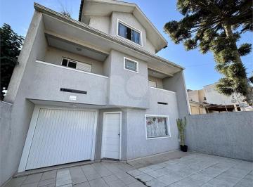 Casa de 3 quartos, Curitiba · Venda de Amplo Triplex à Venda – 197,5 m² – Frente para Rua no Boa Vista