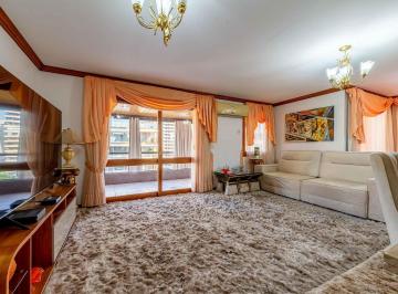 Apartamento · 507m² · 3 Quartos · Apartamento para aluguel - em Petrópolis