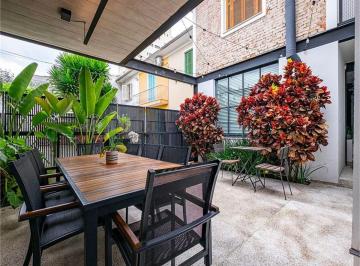 Casa de 3 quartos, São Paulo · Casa de Vila em Pinheiros "Reformada" com lindo quintal e churrasqueira