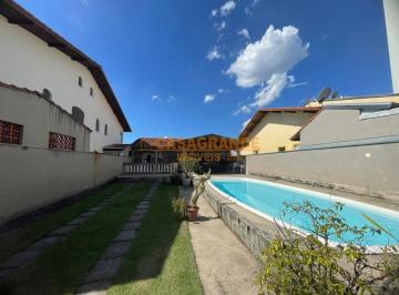 Casa · 100m² · 1 Quarto · 6 Vagas · Casa à venda no Jd Uirá - 1 quarto, com piscina