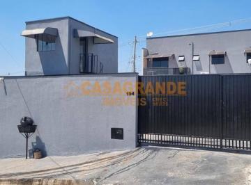 Casa · 300m² · 3 Quartos · 10 Vagas · Casa/Sobrado à Venda - 3 quartos, Lote Inteiro + Piscina - Setville