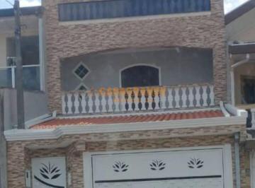 Casa · 270m² · 3 Quartos · 2 Vagas · Casa Sobrado 3 pavimento Jd Santa Luzia sjc