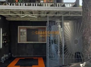 Casa · 150m² · 5 Quartos · 2 Vagas · Casa Sobrado à Venda no Jd Paraíso do Sol - 5 quartos