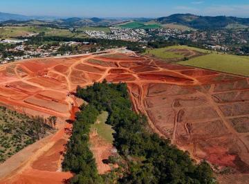 Terreno , Bragança Paulista · Pagamento Facilitado sem Burocracia | LOTES a partir de 300m² em Bragança Paulista com Clube e Lago