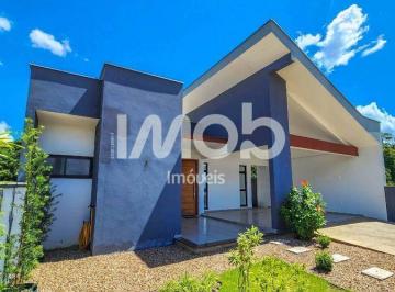 Casa · 427m² · 3 Quartos · 2 Vagas · CASA COM 1 SUÍTE + 2 QUARTOS, BANANAL DO SUL