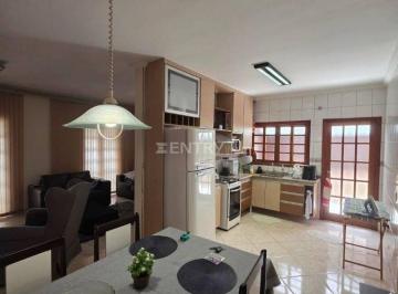 Casa · 150m² · 2 Quartos · 2 Vagas · Casa com 2 Quartos e 2 Banheiros à Venda, 150 M² por R$ 700.000