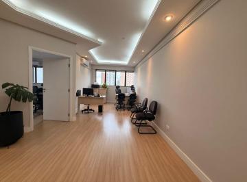 Comercial , Curitiba · Sala Comercial Reformada no Coração de Curitiba | Rua Emiliano Perneta