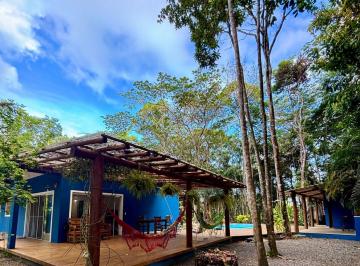 Casa de 3 quartos, Itacaré · Casa Térreo com 3 dormt. em meio a natureza - Lote de 3.000 m2 - ampla área de lazer