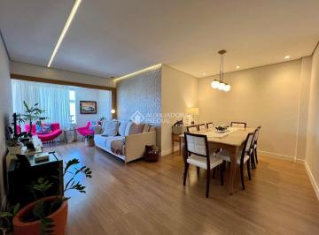 Apartamento · 109m² · 4 Quartos · 2 Vagas · Amplo apartamento com 109m², 3 dormitórios, sendo 1 suíte e escritório