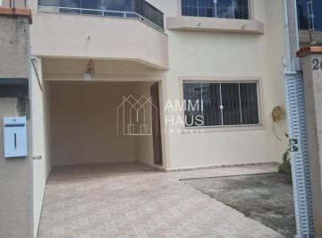 Casa de 3 quartos, São José dos Pinhais · Sobrado em Cruzeiro  -  São José dos Pinhais