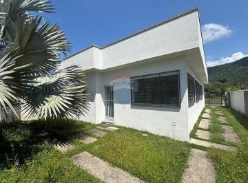 Casa · 98m² · 2 Quartos · 2 Vagas · Casa a venda no condomínio Solar de Maricá.