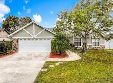 Casa · 1520m² · 3 Quartos · 9966 Kendal Dr, Orlando, FL 32817