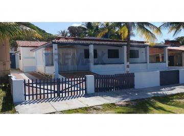 Casa · 200m² · 6 Quartos · 4 Vagas · CASA NA PRAIA DE BÚZIOS EM CONDOMINIO ABERTO COM 5 QUARTOS SENDO 4 SUÍTES EM UMA REGIÃO SEGURA DA PR