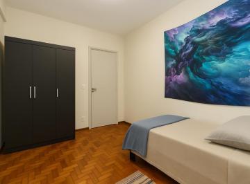 a673289c-1692-4359-97e2-9c27b378b924 · Confortável casa de vila para venda em Vila Nova Conceição com 5 quartos, sendo 2 suítes, 199m²