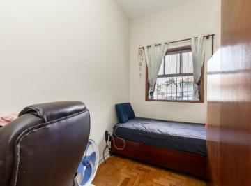 4d5a473f-8169-41aa-a094-15ecbab79014 · Versátil casa de vila para venda em Vila Nova Conceição com 5 quartos, sendo 2 suítes, 199m²