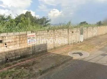 Terreno · 360m² · Lote de 360m²; à venda no São Bernardo!