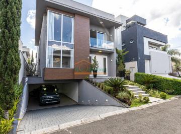 Casa · 290m² · 3 Quartos · 3 Vagas · Casa à venda - em Santa Felicidade
