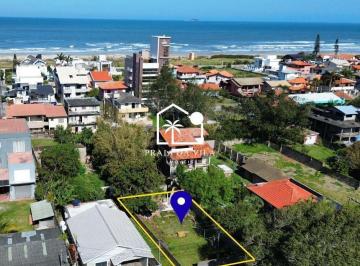 Terreno · 250m² · Terreno a 300m da Praia da Vila – Oportunidade Única em Imbituba/SC