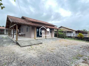 Casa · 190m² · 3 Quartos · 2 Vagas · Casa com 3 Quartos, Sendo uma Suíte e Piscina Privativa