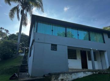 Rural · 400m² · 4 Quartos · 10 Vagas · Linda Chácara à Venda em São Roque – Alto da Serra - 400M² de a/c