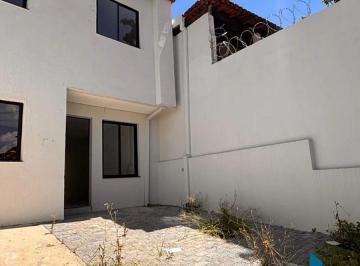 Casa · 101m² · 4 Quartos · 2 Vagas · Casa à venda - em Adeodato