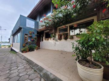 Casa · 480m² · 8 Quartos · Casa com 8 quartos à venda na Servidão Pousada da Praia, 64, Armação do Pântano do Sul, Florianópoli