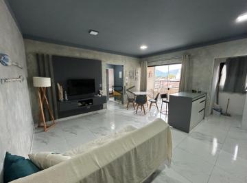 Imagem do Imóvel · Apartamento no centro de Ubatuba com 2 dormitórios sendo 1 suíte,sala de estar e jantar,varanda gour