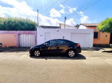 Casa · 173m² · 4 Quartos · 2 Vagas · Casa para venda no Centro, Teresina – Uso Residencial ou Comercial