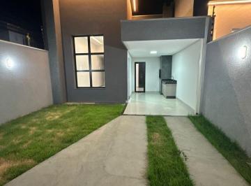 Casa · 107m² · 3 Quartos · 2 Vagas · Casa - Jardim dos Ipês - Três Lagoas / MS