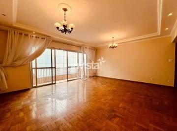 Apartamento · 146m² · 3 Quartos · 2 Vagas · Apartamento a poucos passos da praia!