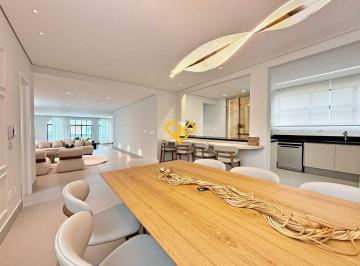 Sala · Apartamento 4 Quartos para Locação em Santos - SP