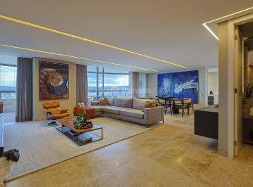 Apartamento · 250m² · 3 Quartos · 4 Vagas · Apartamento no Vale do Sereno